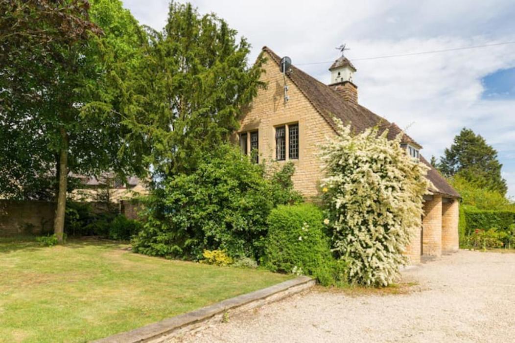 Piglet Lodge Pebworth 外观 照片