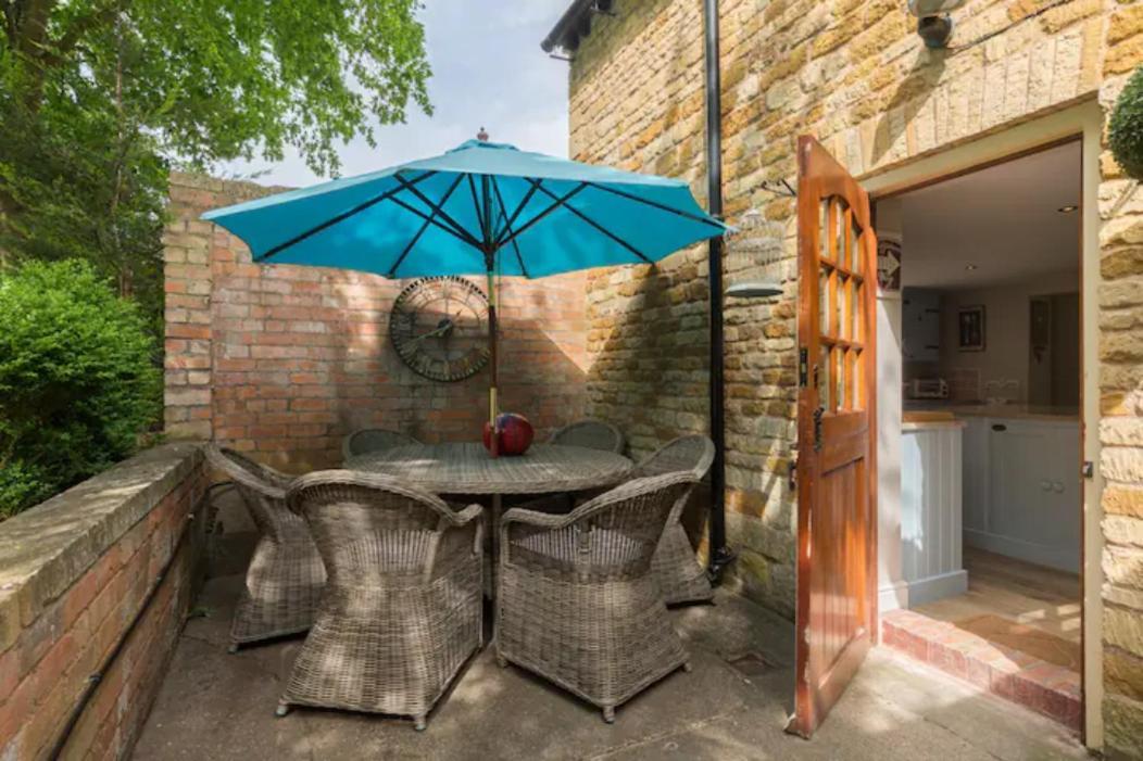 Piglet Lodge Pebworth 外观 照片